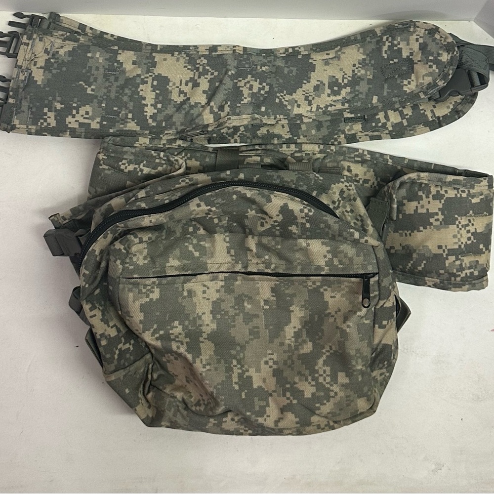 Recon Mountaineer Tactical Combat Casualty Care Bag TC3 V2/CLS with straps